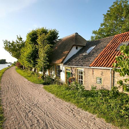 B&B Rechthuis Van Zouteveen Schipluiden Exteriör bild