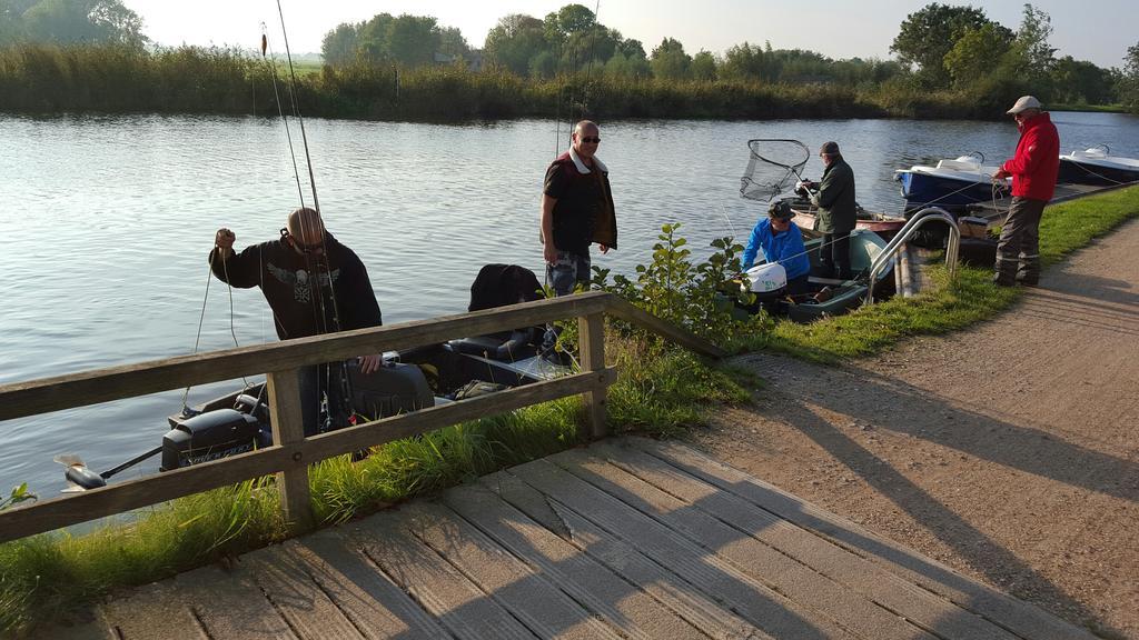 B&B Rechthuis Van Zouteveen Schipluiden Exteriör bild